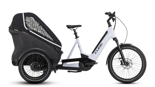 IMG242785_160152_1920x1920 Cube Trike Family Hybrid 1500 2026