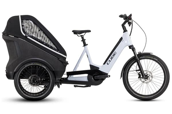 IMG242785_124534_1920x1920 Cube Trike Family Hybrid 1500 2026