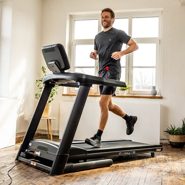 cardiostrong-laufband-tx90-hd-01_1600 cardiostrong Laufband TX90 Smart