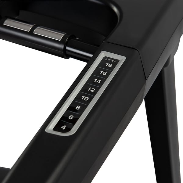 cst-tx90-10_1600 cardiostrong Laufband TX90 Smart